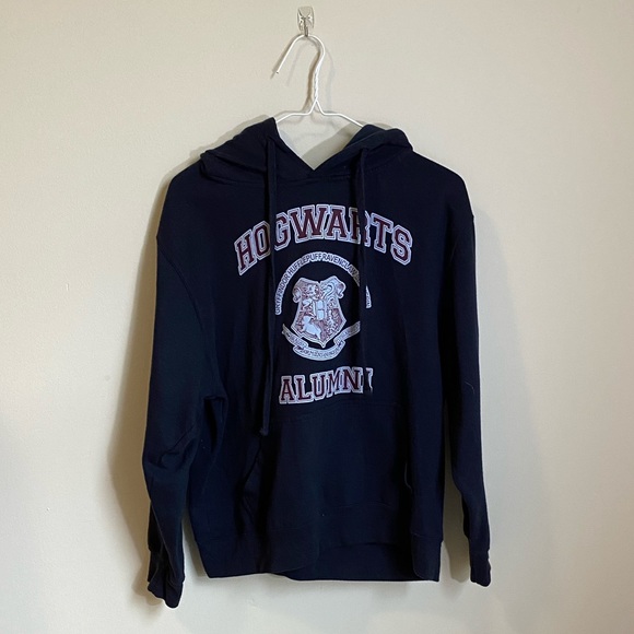 Tops - **4/$20** Harry Potter sweatshirt